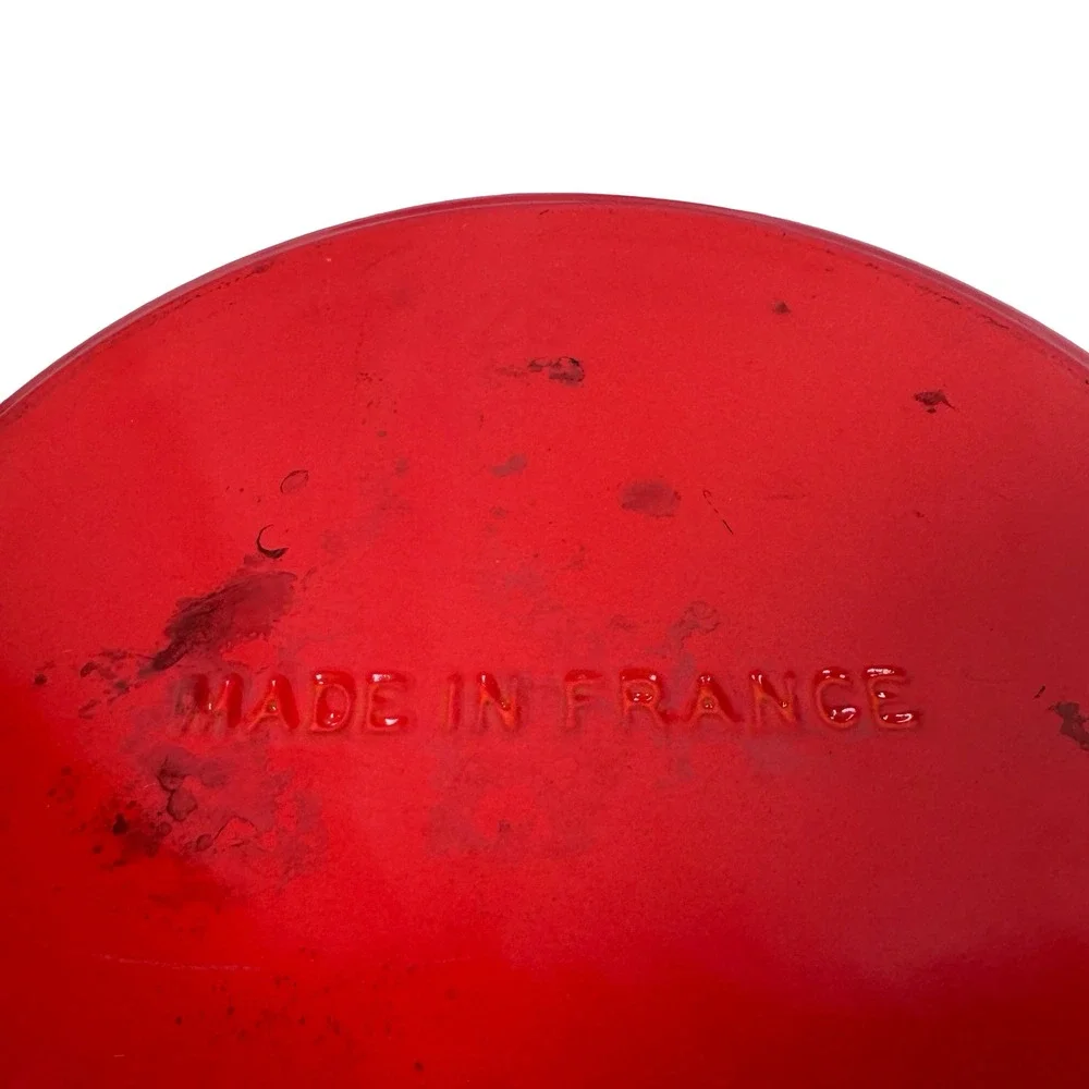 Le Creuset **there some